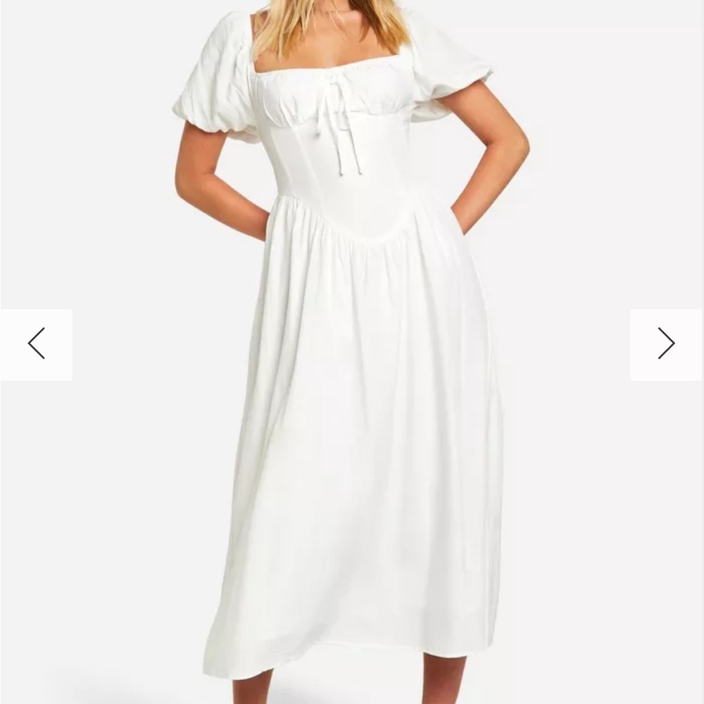 Boohoo White Elegant Puff Sleeve dress